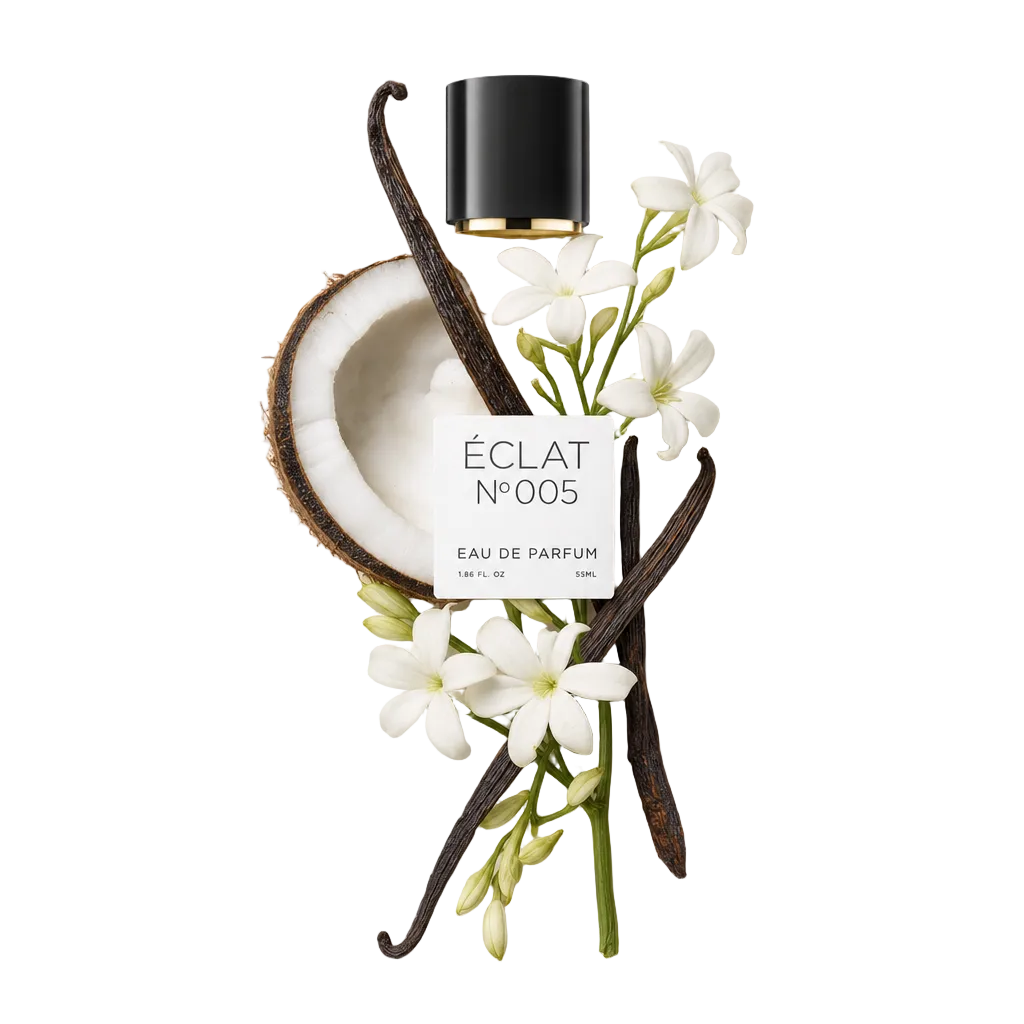 Una composizione di ingredienti fragranti, tra cui una noce di cocco dimezzata, fiori di gelsomino e baccelli di vaniglia, con il tappo nero ÉCLAT etichettato in cima.