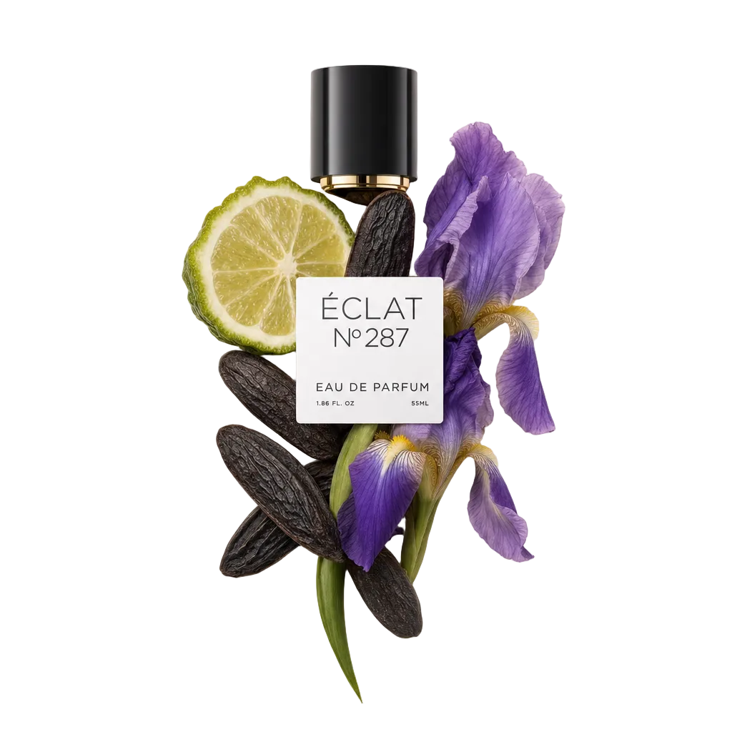 Una composizione di ingredienti di profumo per ÉCLAT Oriental Iris con una fetta di lime, fagioli tonka e fiori di iris viola, con tappo nero ed etichetta.