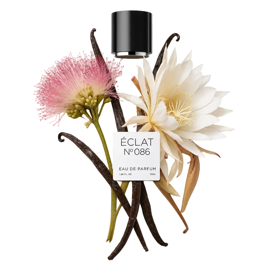 Un insieme di fiori bianchi e rosa con baccelli di vaniglia circonda elegantemente un tappo nero etichettato ÉCLAT Queen Of The Night & Vanilla.